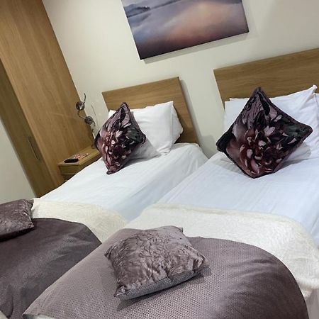 The Armada Inn Armoy Extérieur photo